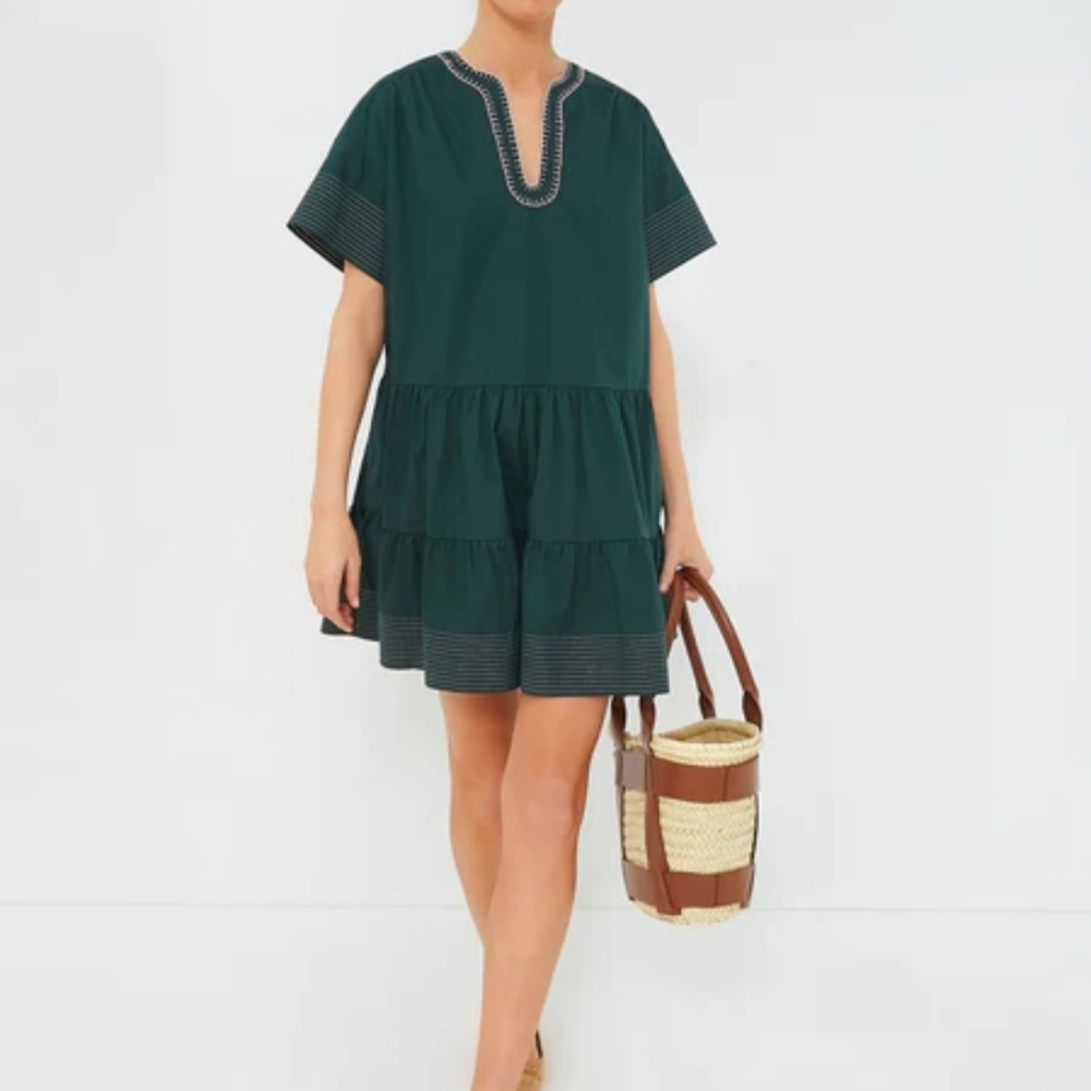 POMANDER PLACE NWT Green Boho Mini Dress | Tiered | Relaxed Fit Size L